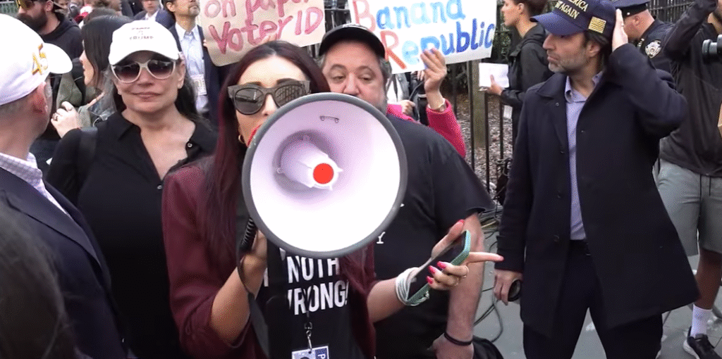 Laura Loomer Net Worth